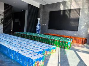 一份中秋禮，傳遞公司愛(ài)。